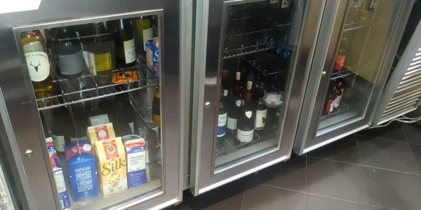 Reach-in-cooler